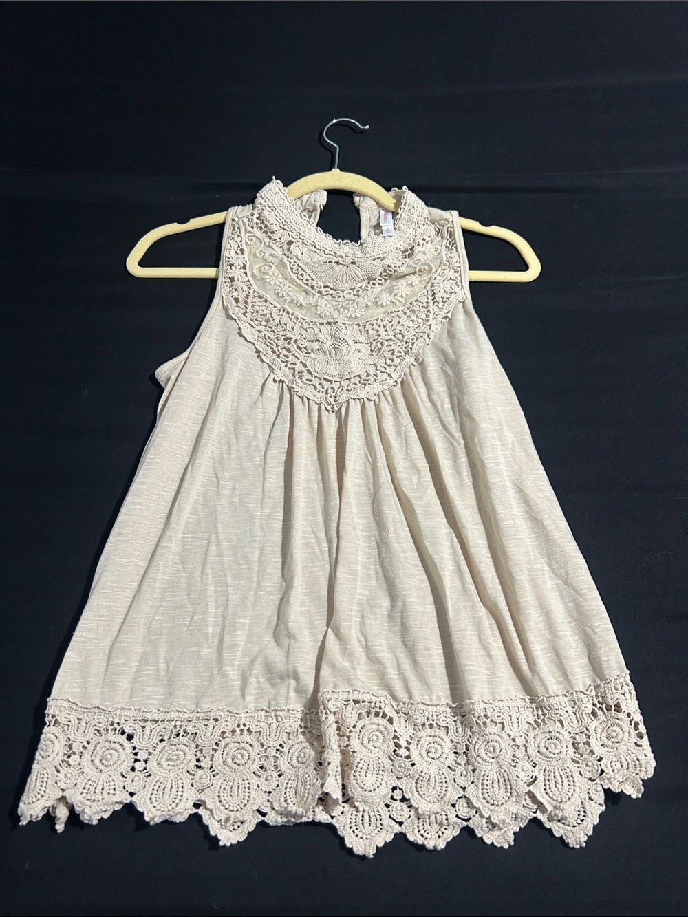 Xhilaration Cream Crochet Yoke Halter Top